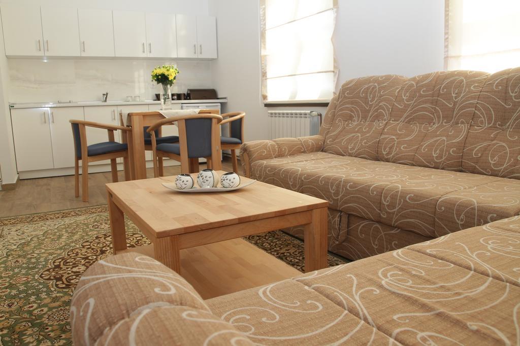 Apartments Ferhadija Баня-Лука Экстерьер фото